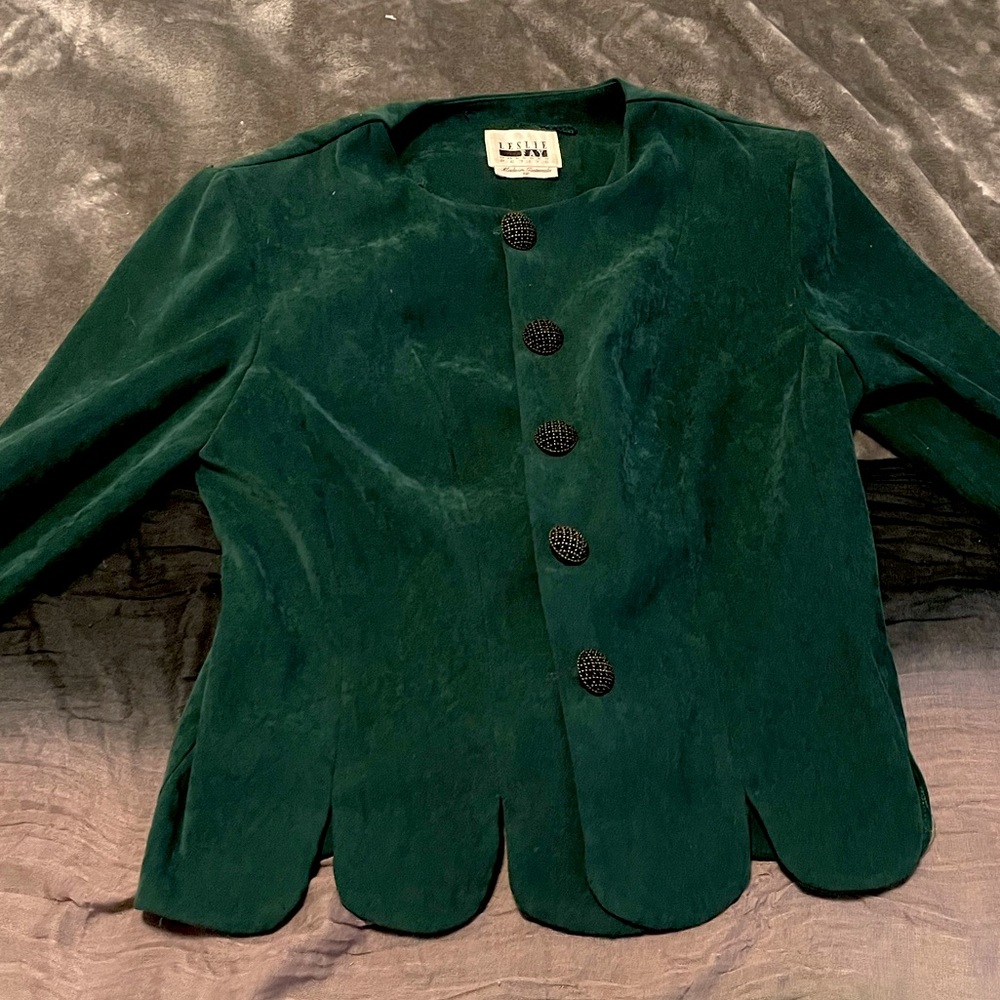 Adorable vintage blazer